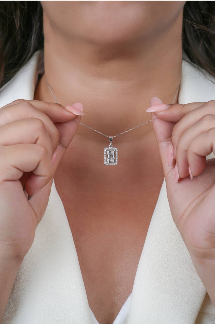 Baget Pırlanta Kolye 0,50 Karat 