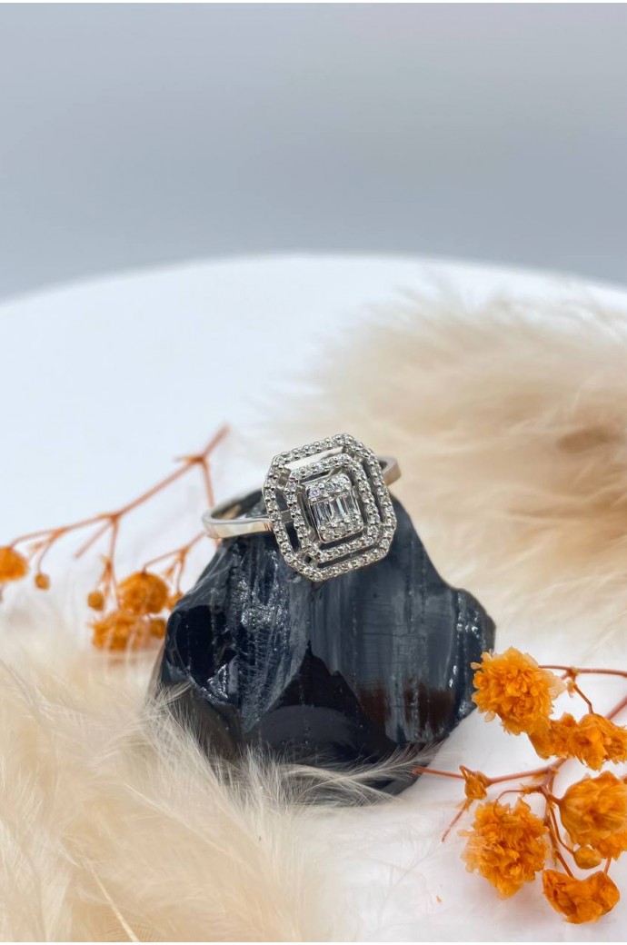 A Baget Pırlanta Yüzük 0,20 Karat 