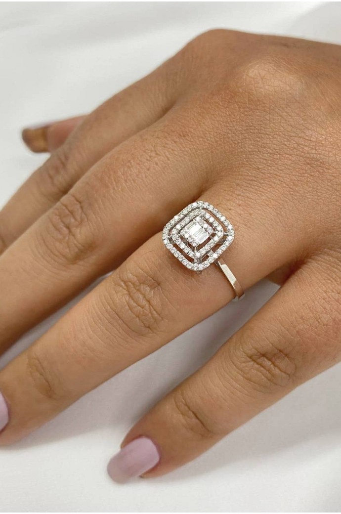 Baget Pırlanta Yüzük 0,20 Karat 