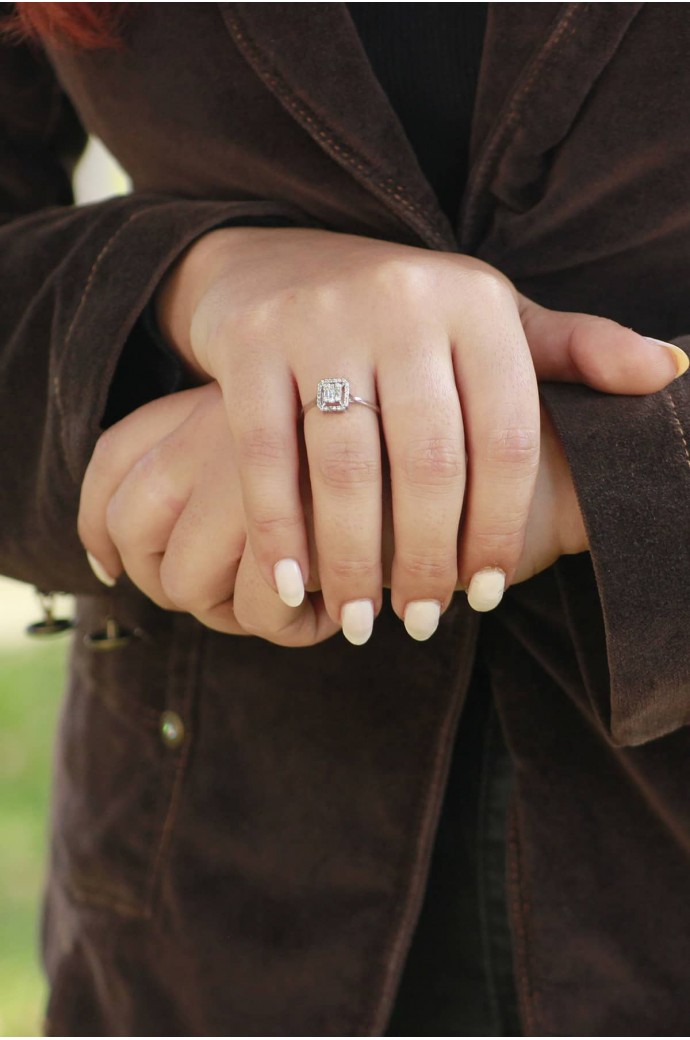 Baget Pırlanta Yüzük 0,16 Karat 