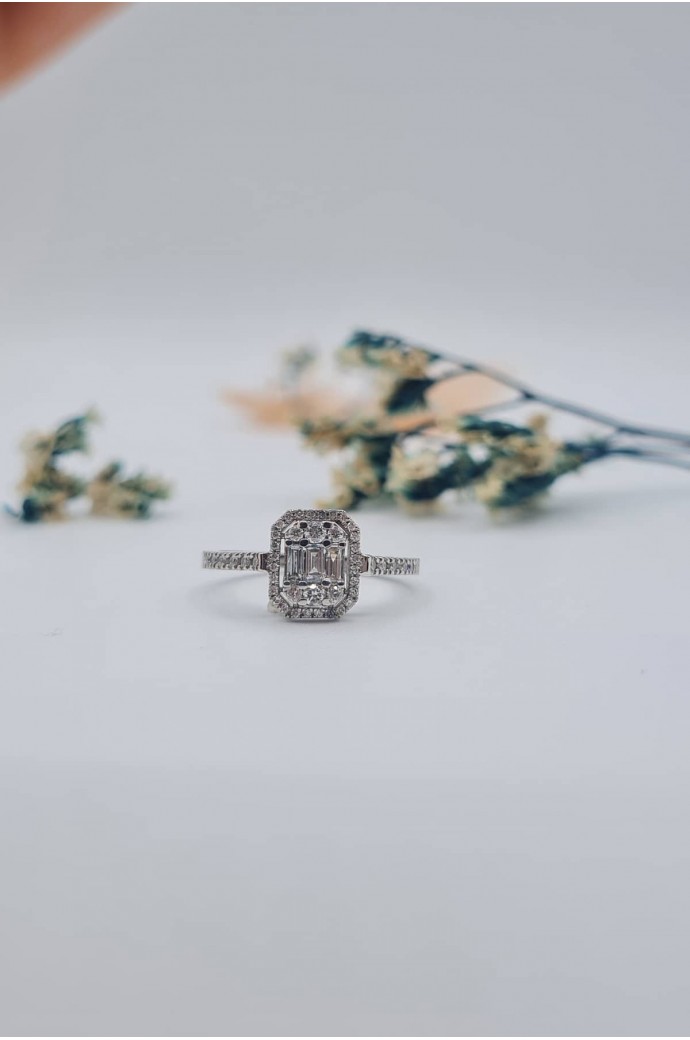 Baget Pırlanta Yüzük 0,33 Karat 