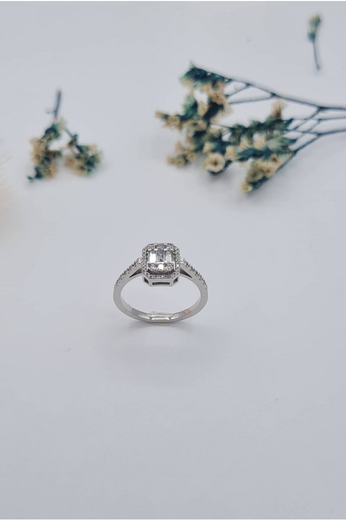 Baget Pırlanta Yüzük 0,33 Karat 