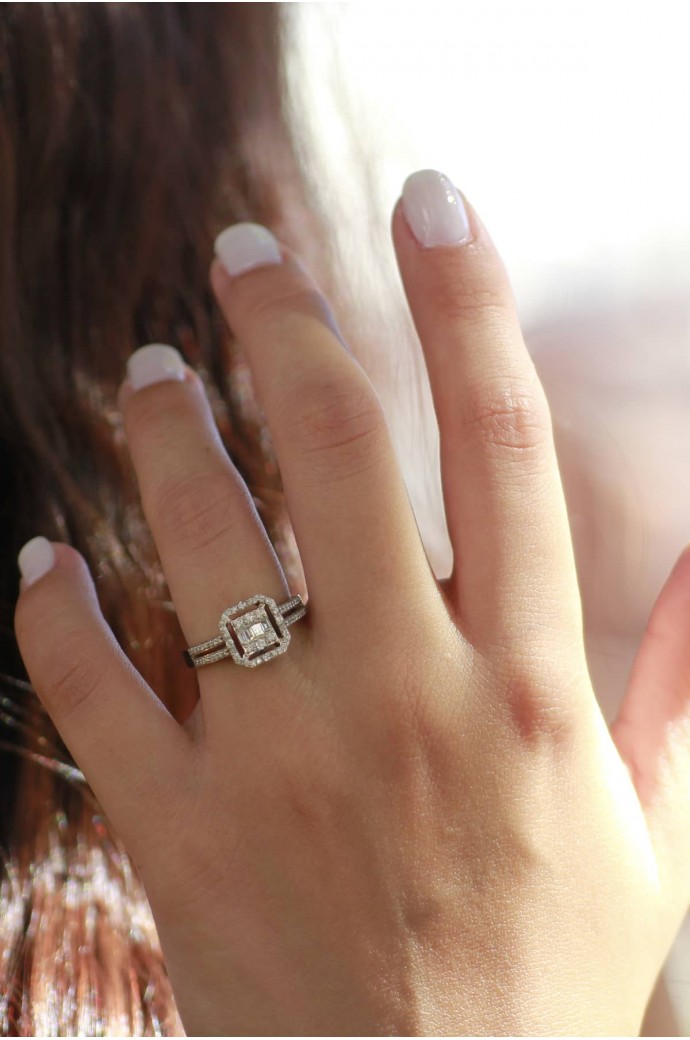 Baget Pırlanta Yüzük 0,31 Karat 