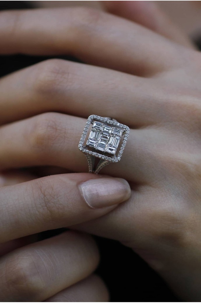 Baget Pırlanta Yüzük 0,66 Karat 