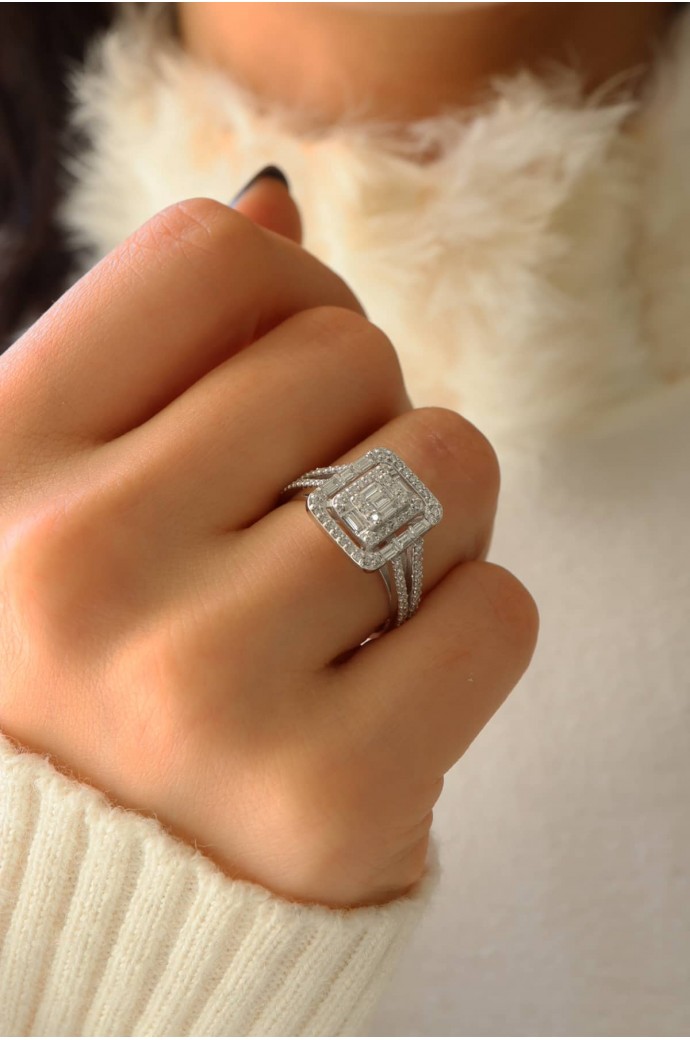 Baget Pırlanta Yüzük 0,71 Karat 