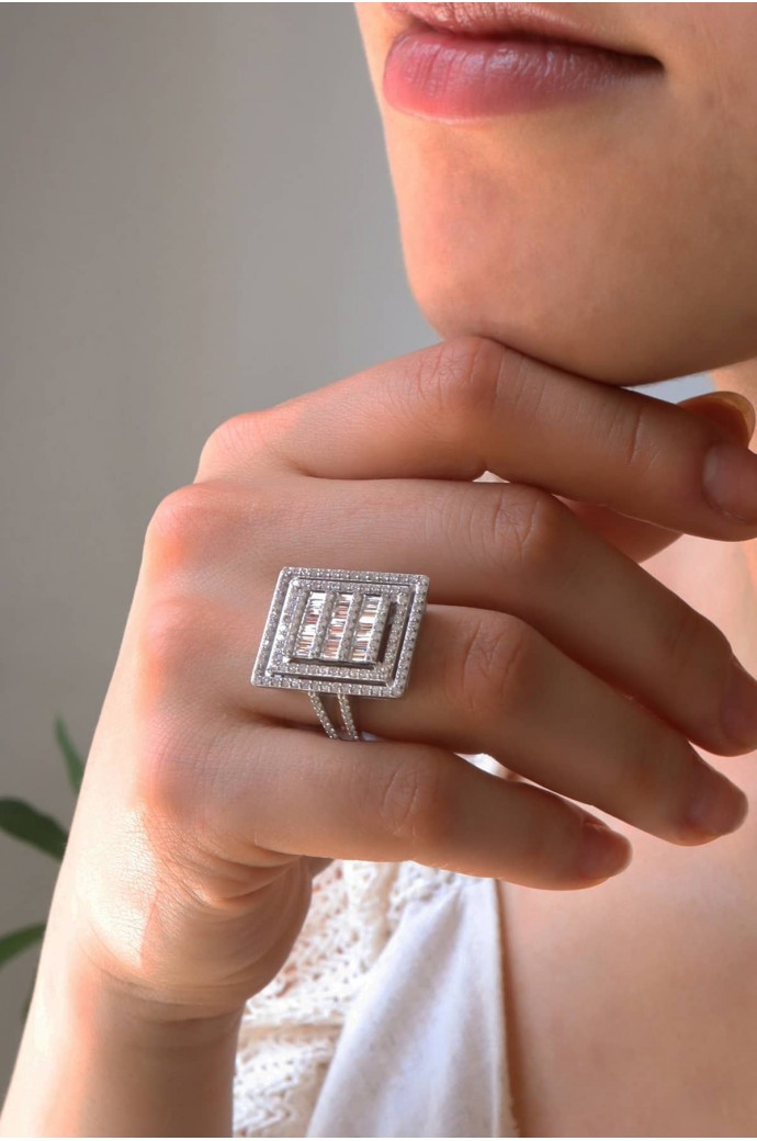 Baget Pırlanta Yüzük 0,99 Karat 