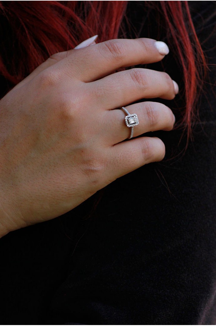 Baget Pırlanta Yüzük 0,16 Karat 