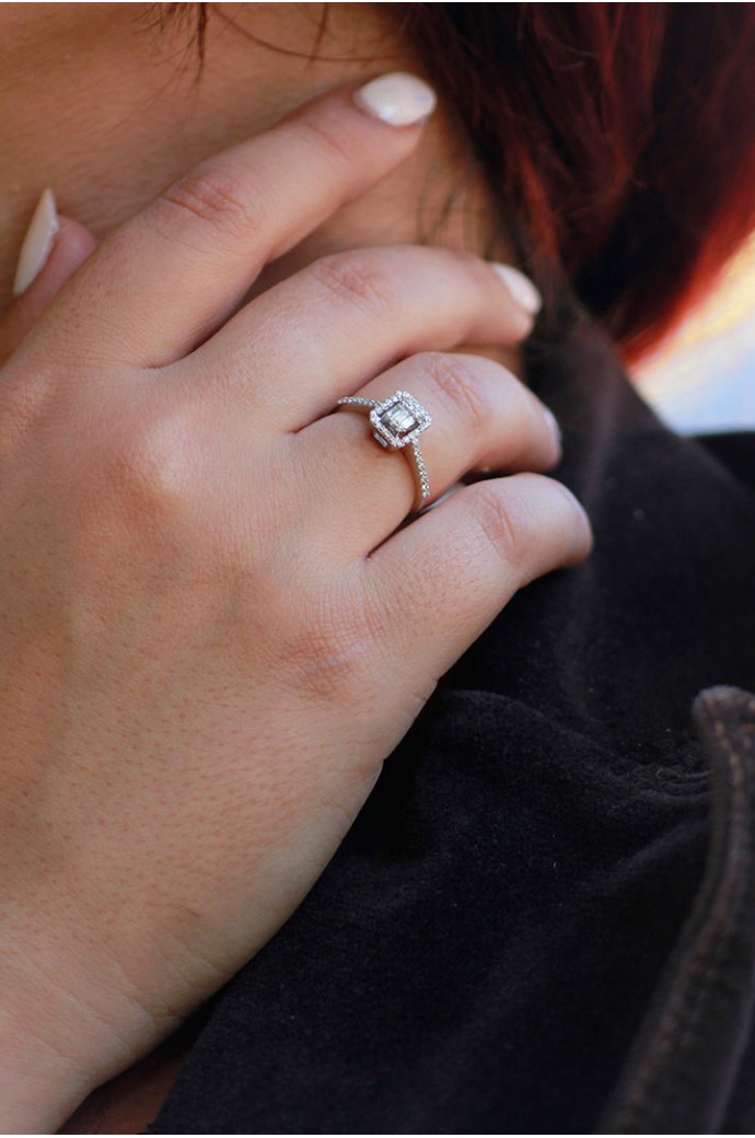 Baget Pırlanta Yüzük 0,16 Karat 