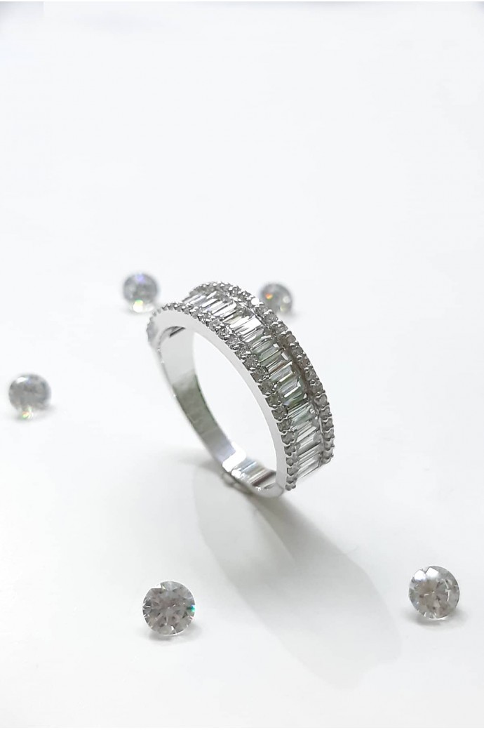 Baget Pırlanta Yüzük 0,89 Karat 