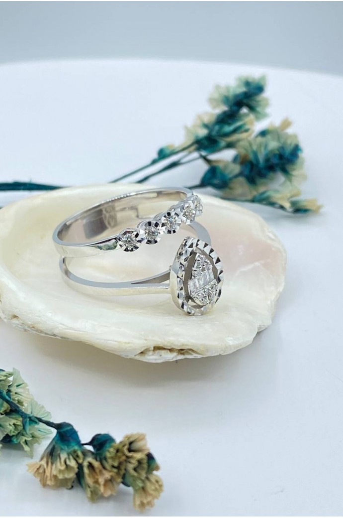 Baget Pırlanta Yüzük Efektli 0,15 Karat 