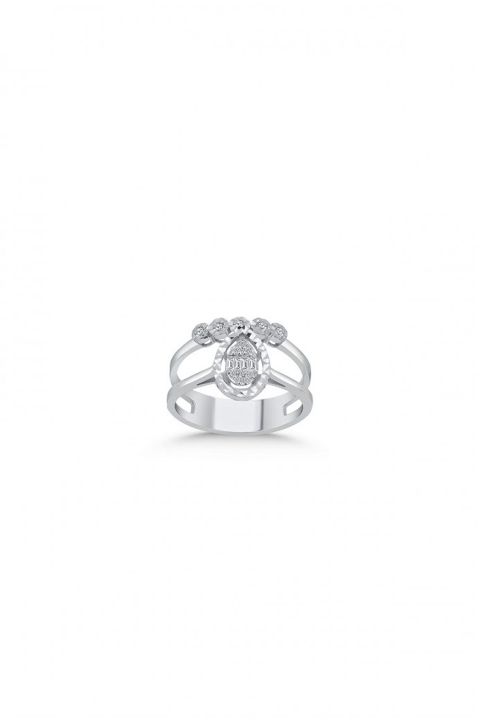 Baget Pırlanta Yüzük Efektli 0,15 Karat 