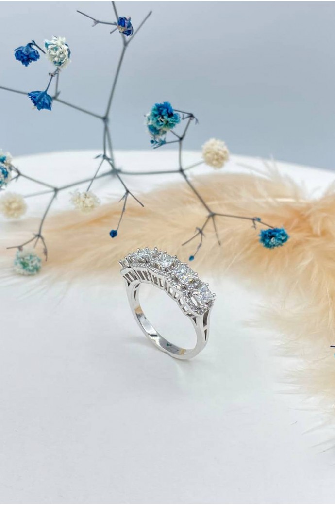 Beştaş Pırlanta Yüzük 0,97 Karat