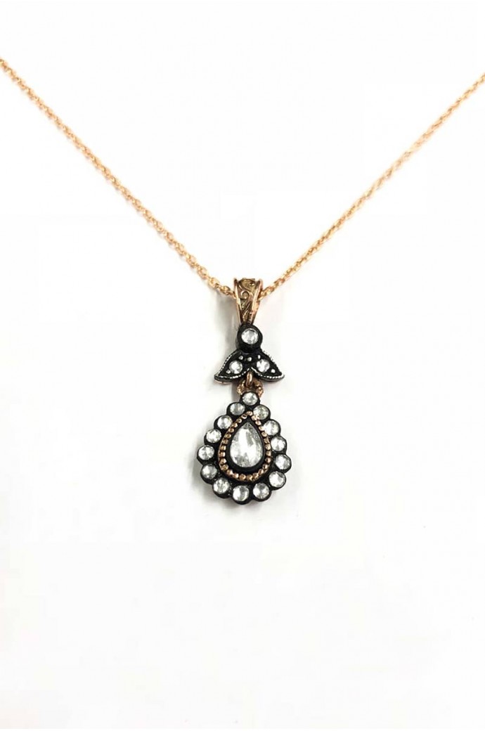 Elmas Gül Damla Kolye 0,33 Karat