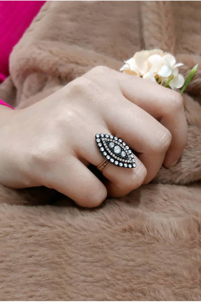 Elmas Mekik Yüzük 0,75  Karat