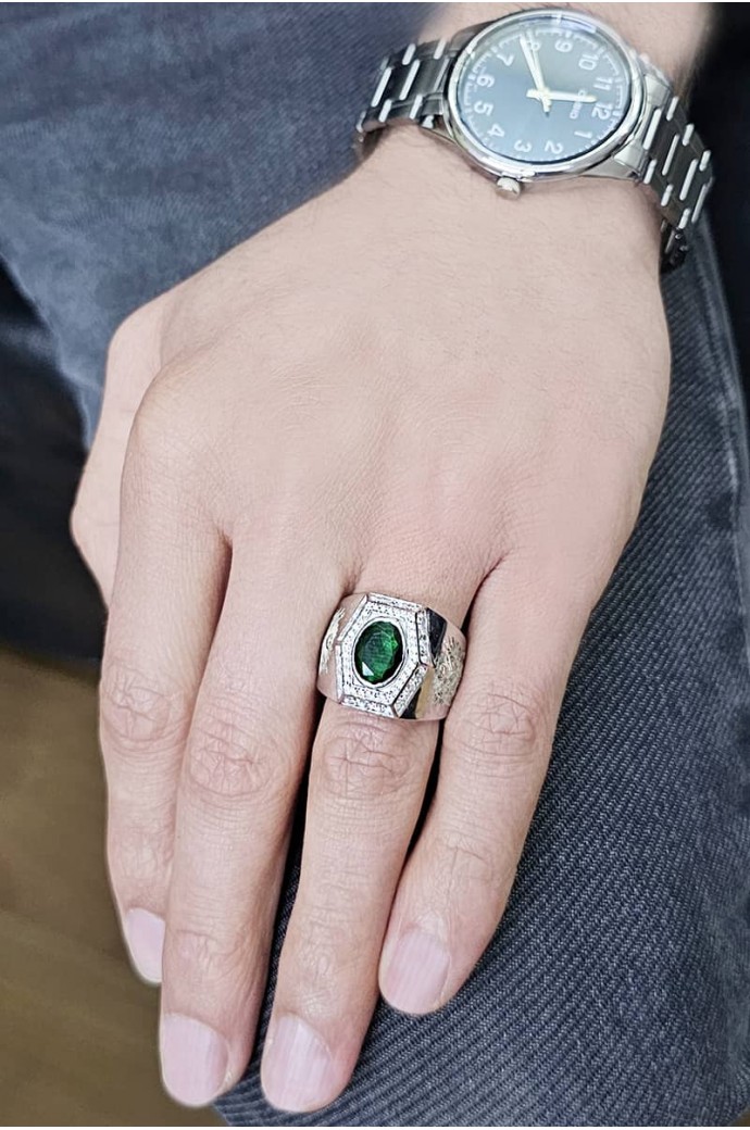 Erkek Zümrütlü Pırlantalı Yüzük 3,57 Karat