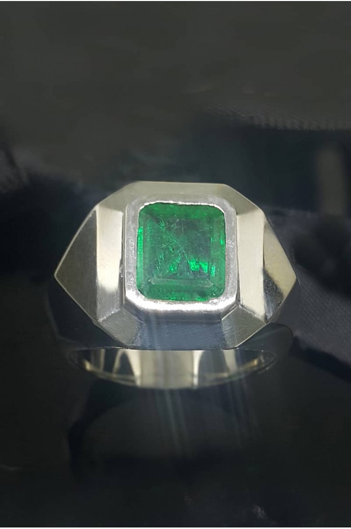 Erkek Yüzüğü Zümrütlü 2,00 Karat