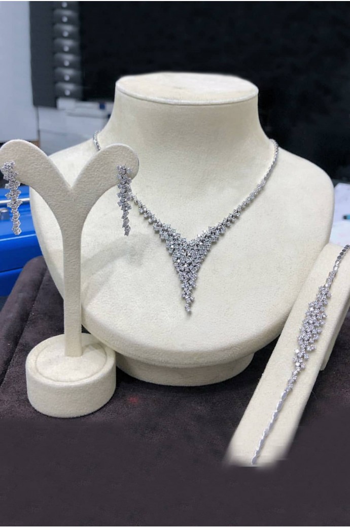 Fantazi Pırlanta Set 7,48 Karat