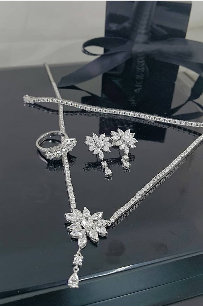 Fantazi Pırlanta Set 15,94 Karat