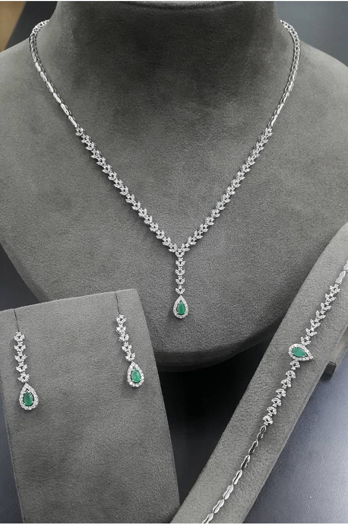 Fantazi Pırlanta Küpe  0,91 Karat