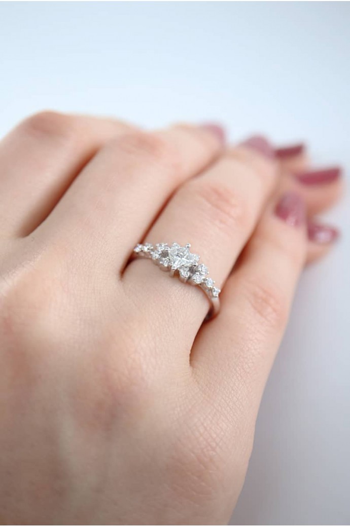 Tektaş Pırlanta Yüzük Prenses Kesim 0,60 Karat