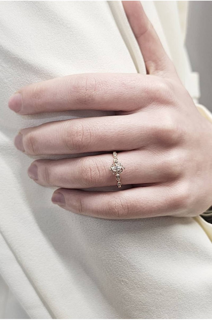 000 Tektaş Pırlanta Yüzük Oval Kesim 0,30 Karat