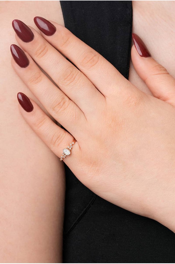 Tektaş Pırlanta Yüzük Oval Kesim 0,49 Karat