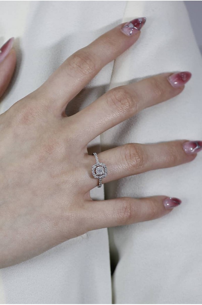 Fantazi Pırlanta Yüzük 0,37 Karat