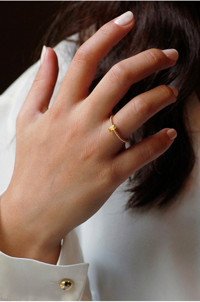 Günlük Minimal Safirli Yüzük 0,27 Karat 