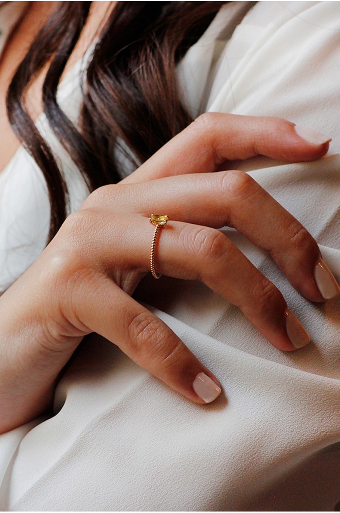 Günlük Minimal Safirli Yüzük 0,27 Karat 