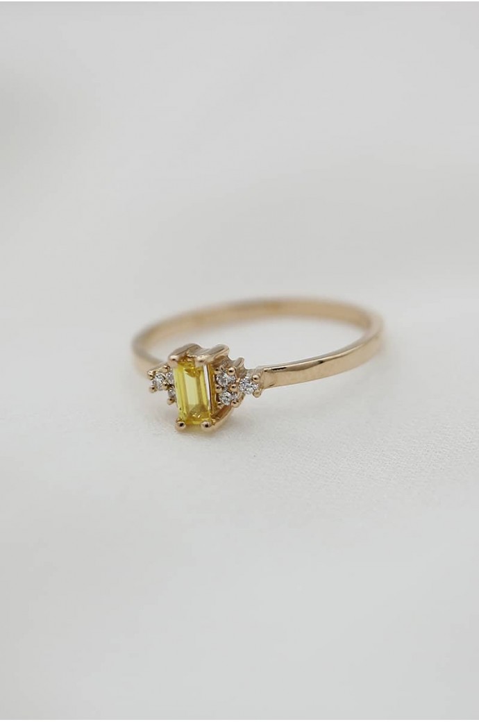 Günlük Minimal Safirli Pırlantalı Yüzük 0,76 Karat 