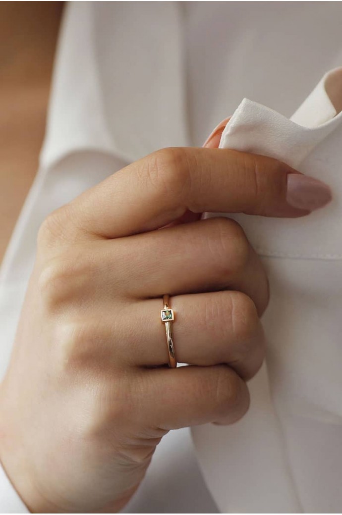 Günlük Minimal Safirli Yüzük 0,09 Karat 