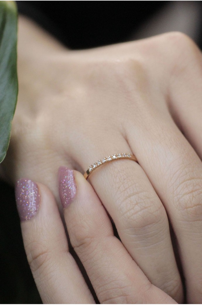 Günlük Minimal Pırlanta Yarımtur Yüzük 0,10 Karat 