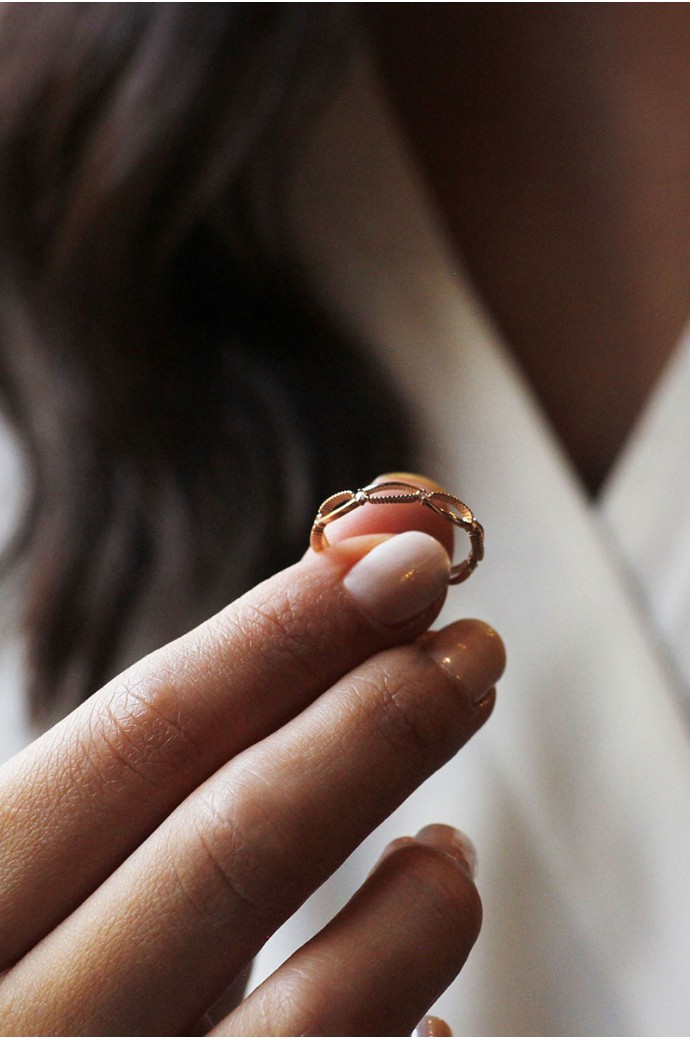 Günlük Minimal Pırlanta Tamtur Yüzük 0,06 Karat 