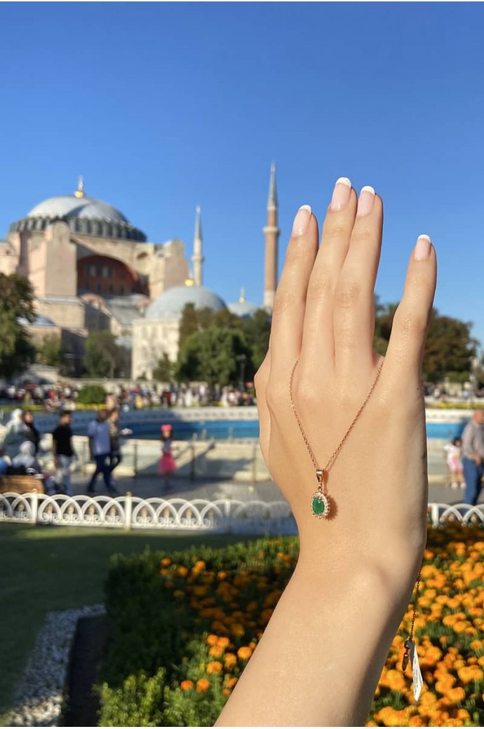 Yeşil Kuvars Taşlı Pırlantalı Kolye 0,76 Karat