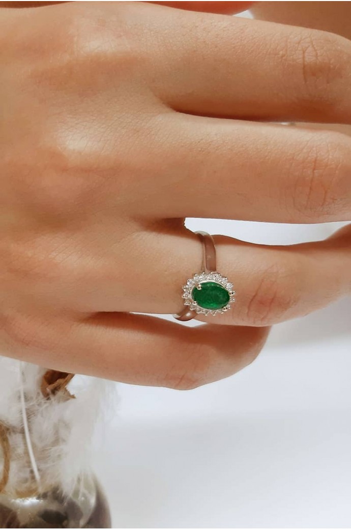 Yeşil Kuvars Taşlı Pırlantalı Yüzük 0,74 Karat