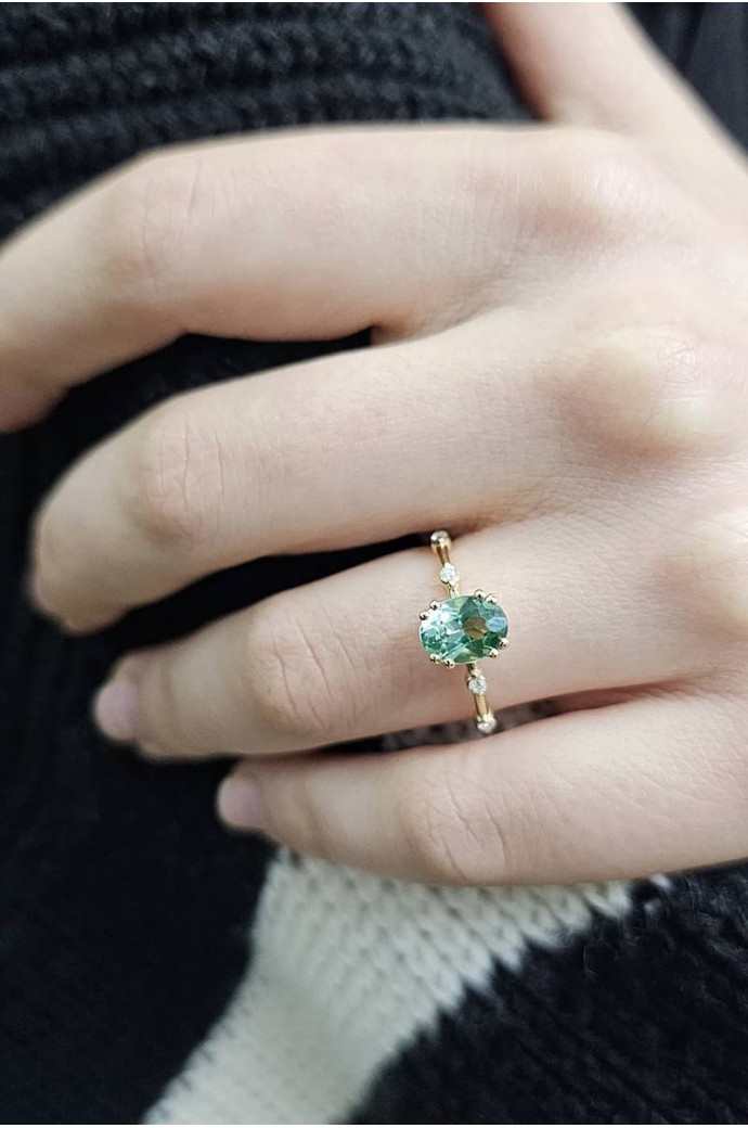 Yeşil Taşlı Pırlantalı Yüzük 1,20 Karat