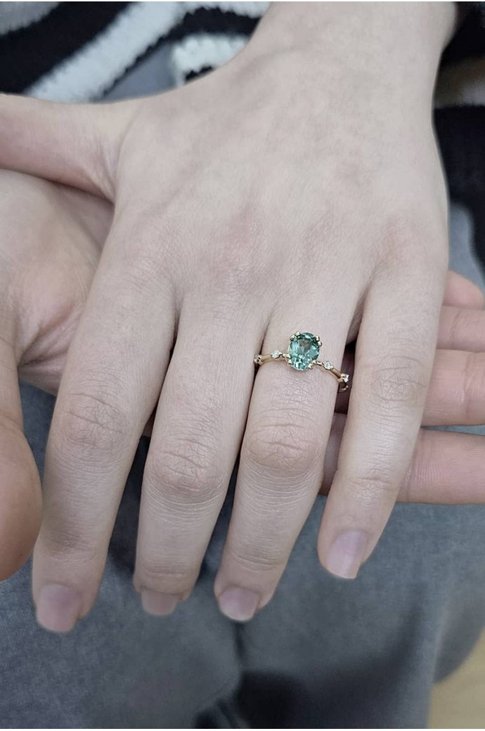 Yeşil Taşlı Pırlantalı Yüzük 1,20 Karat