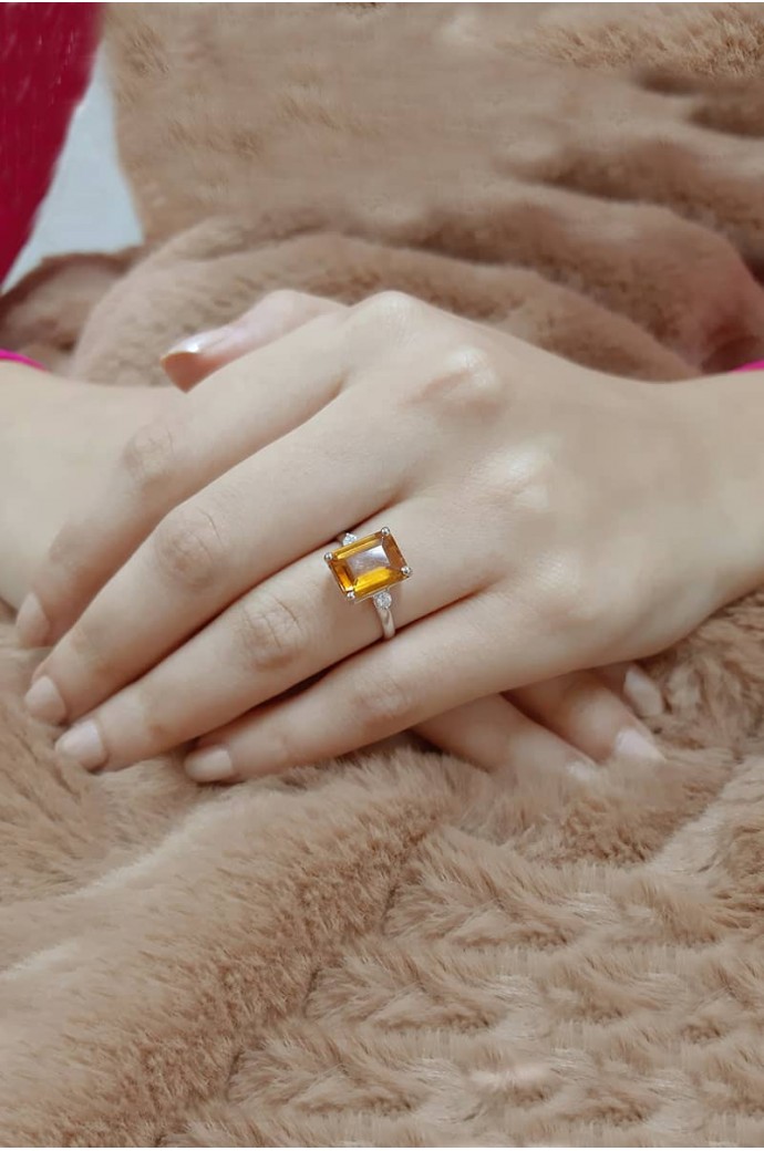 Sitrin Taşlı Pırlantalı Yüzük 6,89 Karat 