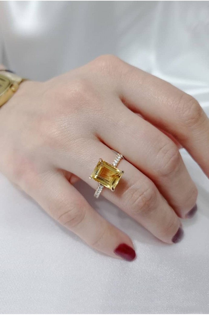 Sitrin Taşlı Pırlantalı Yüzük 3,65 Karat 