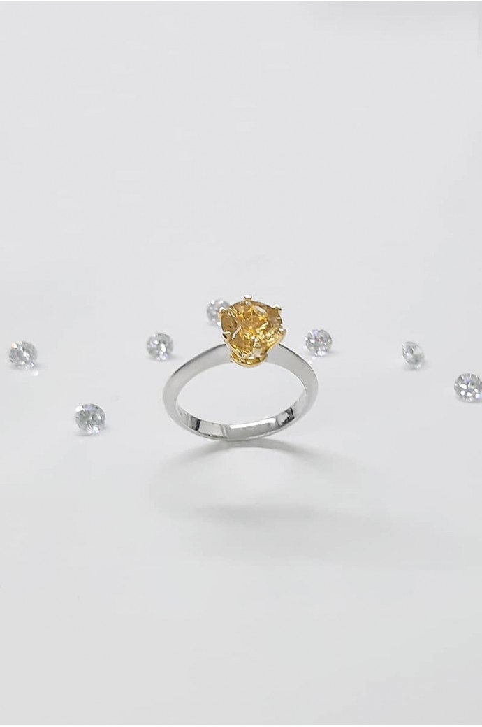 Sitrin Taşlı Pırlantalı Yüzük 2,30 Karat 