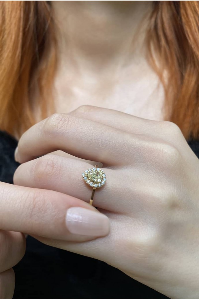 Tektaş Pırlanta Yüzük 0,40 Karat Damla Kesim Rose Altın