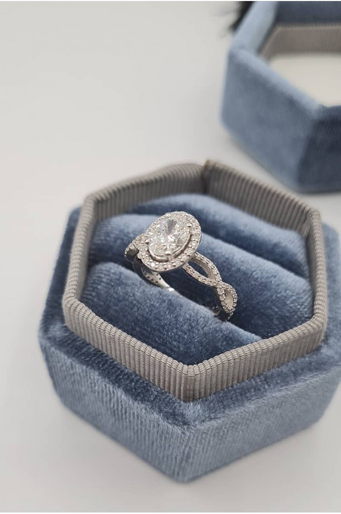 Tektaş Pırlanta Yüzük 1,20 Karat Oval Kesim