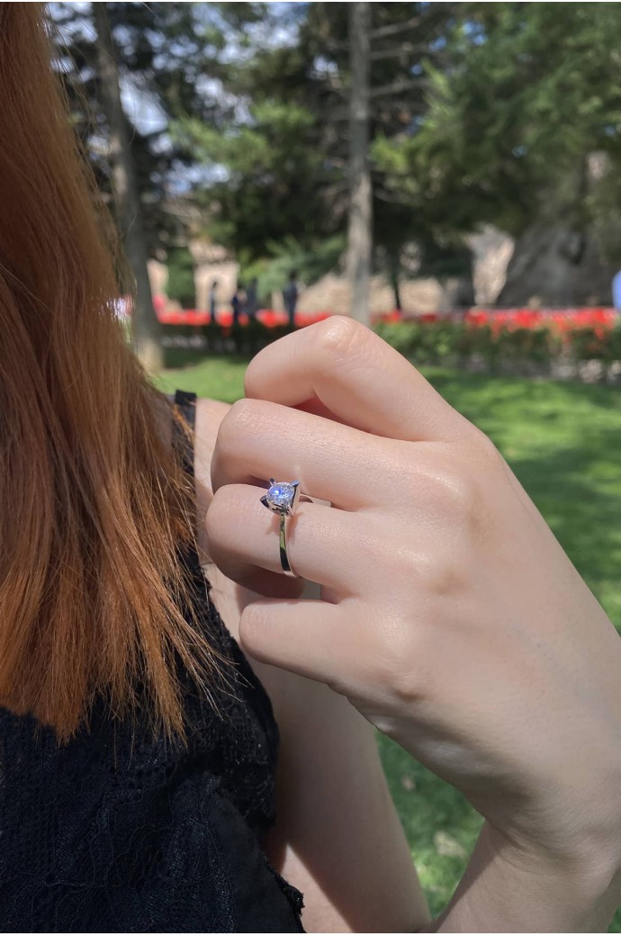 Tektaş Pırlanta Yüzük 0,29 Karat 