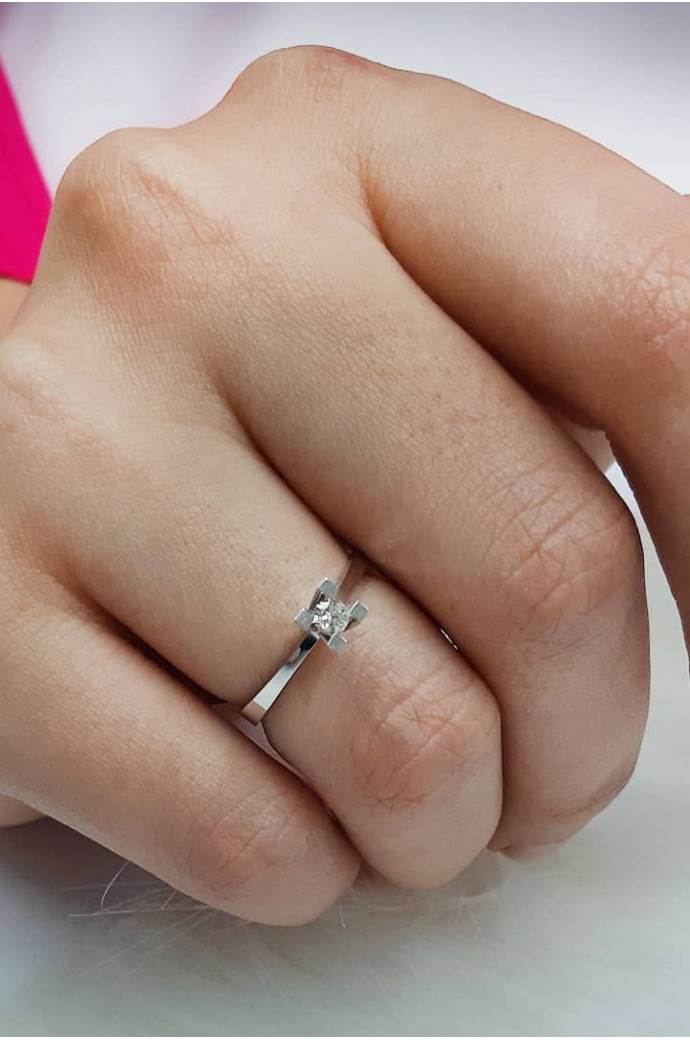 Tektaş Pırlanta Yüzük 0,10 Karat 