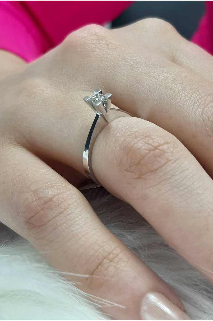 Tektaş Pırlanta Yüzük 0,20 Karat 