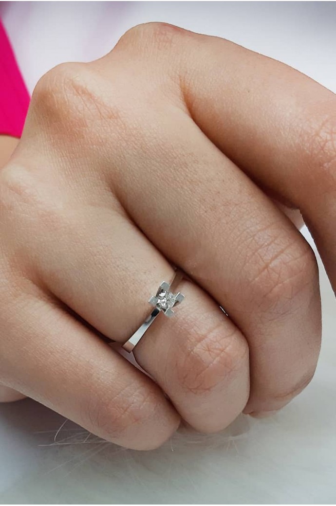 Tektaş Pırlanta Yüzük 0,20 Karat 