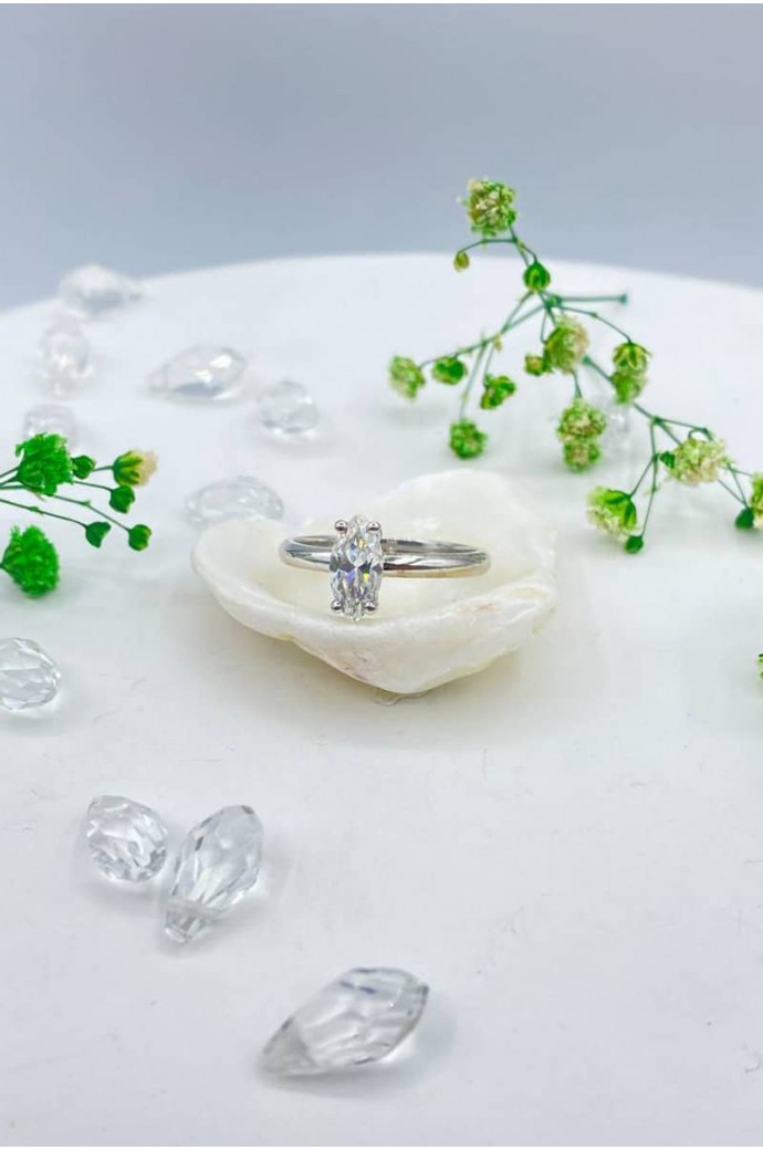 Tektaş Pırlanta Yüzük Markiz Kesim 0,50 Karat 