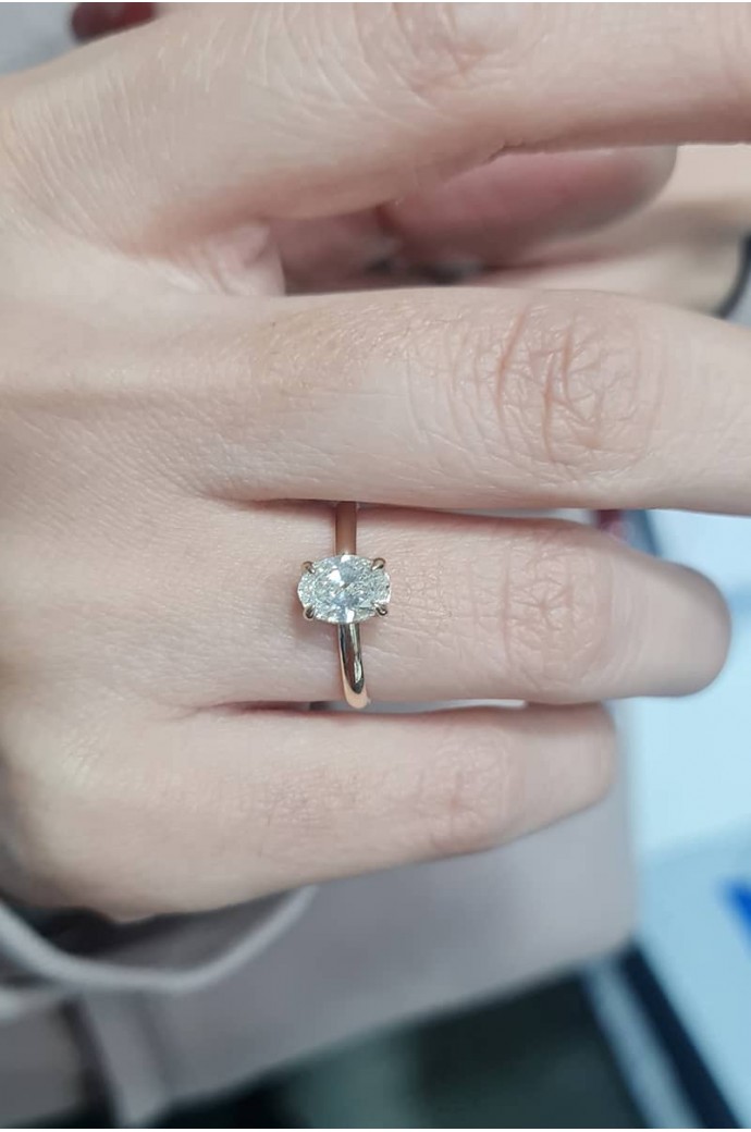 Tektaş Pırlanta Yüzük Oval Kesim 0,80 Karat 