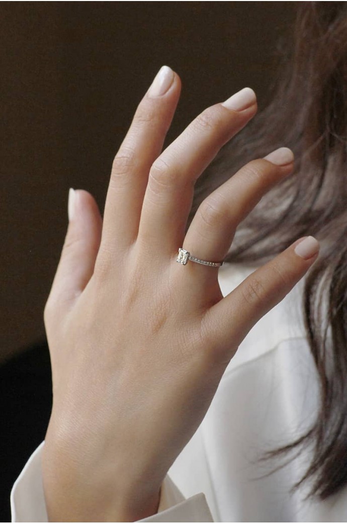 Tektaş Pırlanta Yüzük Zümrüt Kesim 0,75 Karat 