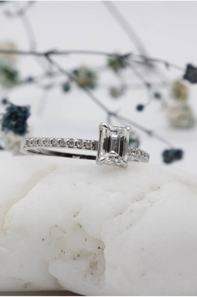 Tektaş Pırlanta Yüzük Zümrüt Kesim 0,57 Karat 